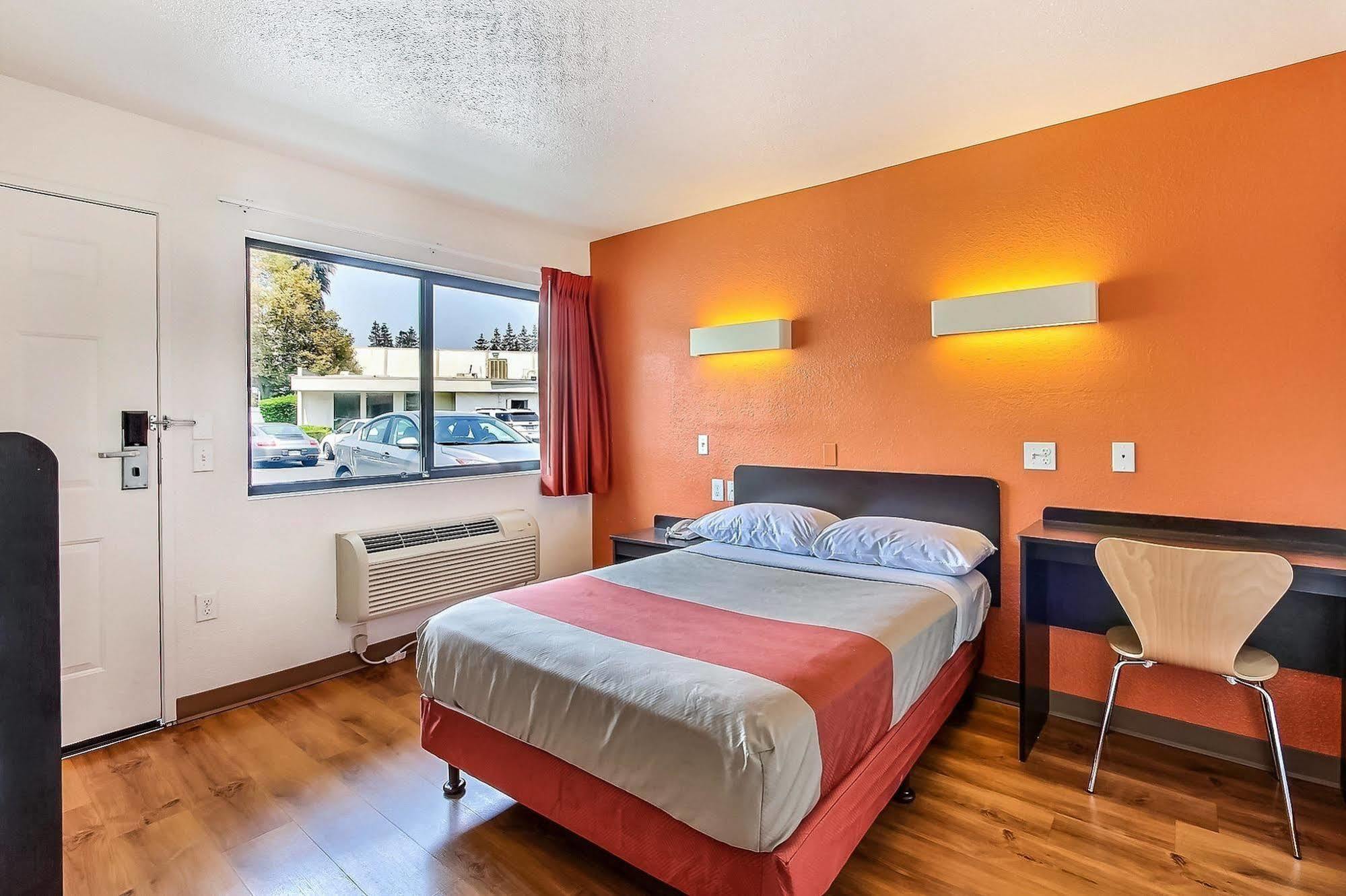 6-sunnyvale, Ca - South Hotel