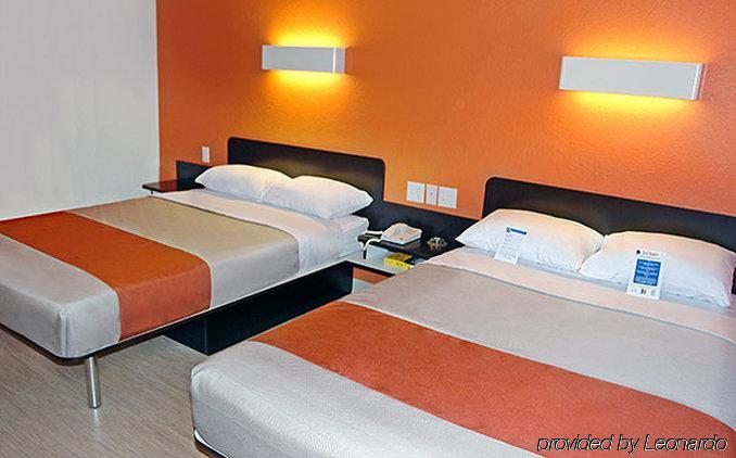 Hotel 6-sunnyvale, Ca - South Sunnyvale