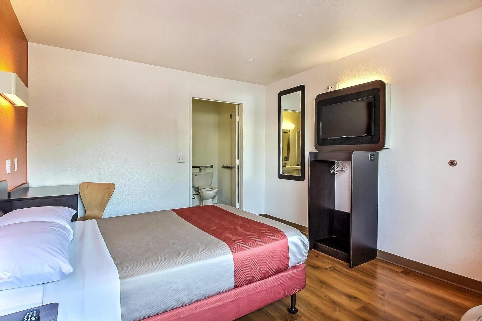 6-sunnyvale, Ca - South 3* Sunnyvale